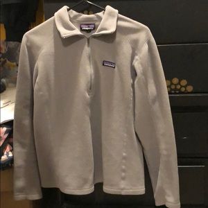 Patagonia 1/4 zip pullover size M. Light grey.